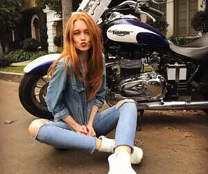 Holly Hicks #1880738