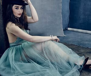 Emilia Clarke #1377375