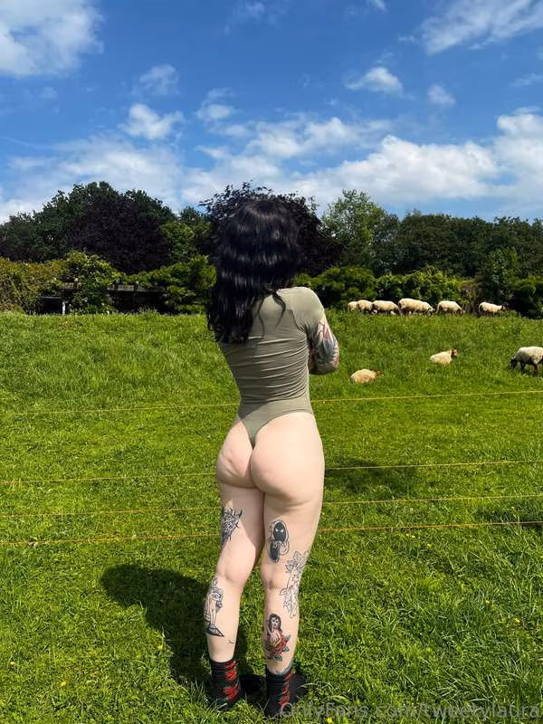 tweetylaura leaked nude image from private archive