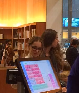 Emilia Clarke #1377032