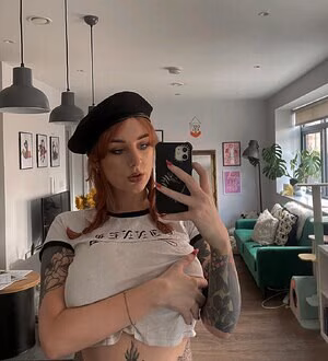 Hollie Rutter #1878209