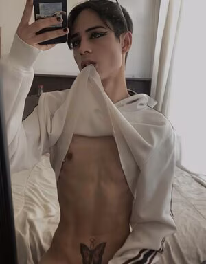 Yairestradah #5014768