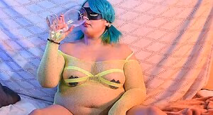 Couchqueenie #1043505