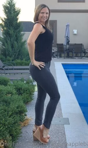 Secretpineapplebabe #4141568