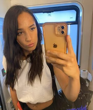 Ariaphoenixfree #391080