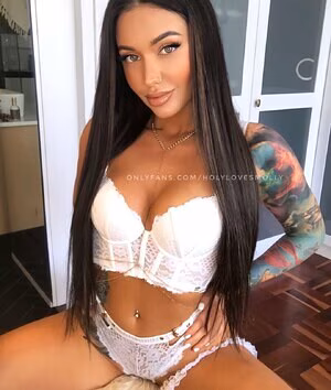 Holylovesmolly #1886776