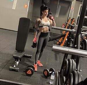 Victoria Carvalho #4822296